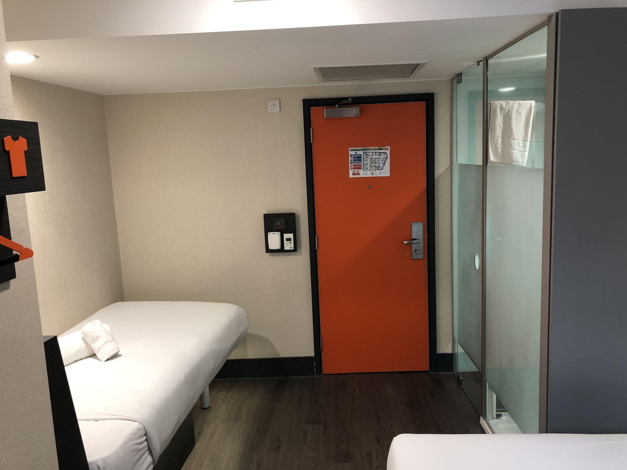 Easyhotel Μπέρμιγχαμ Εξωτερικό φωτογραφία
